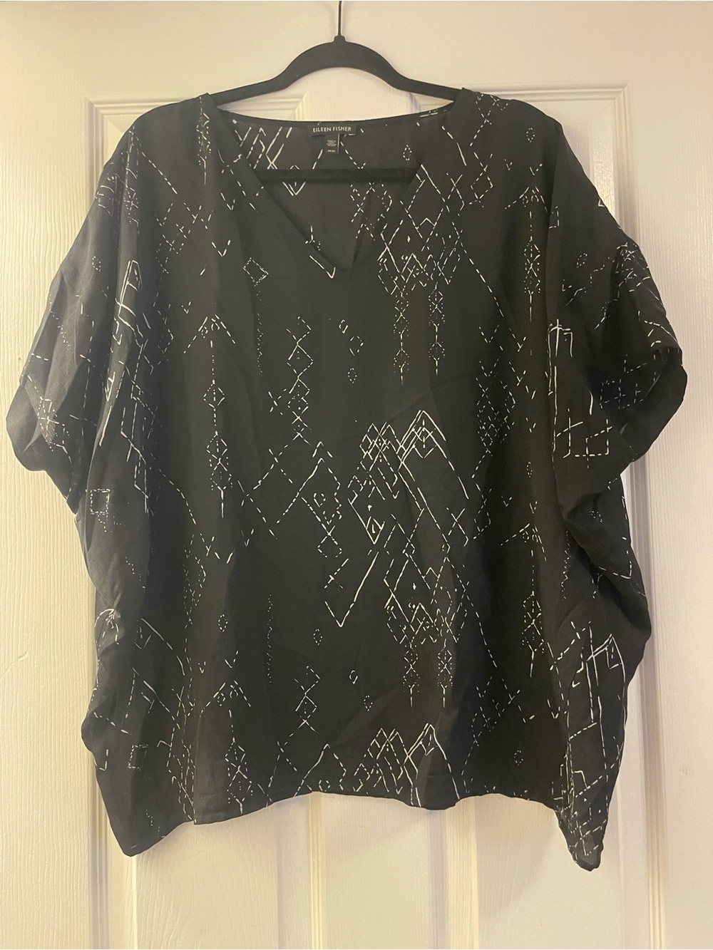 Eileen Fisher Black White Abstract Poncho Top Medium